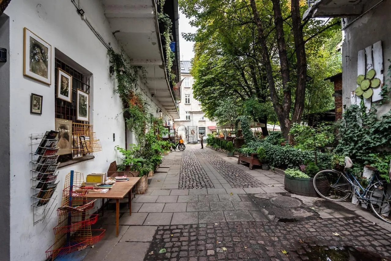 Industrial Apartment - Jewish Quarter By Upstairs Krakow 0*,  Poland